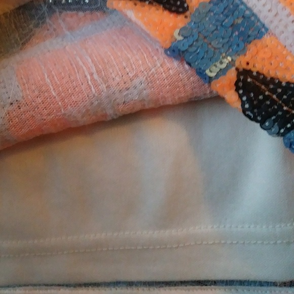 Forever 21 Aztec Sequined Mini Skirt SP - Picture 5 of 6